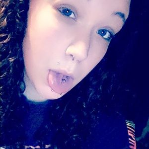 Meet your Posher, Jade